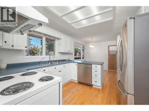 Photo 20 of 1604 39A Avenue, East Hill, Vernon
