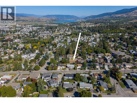 Photo 7 of 1604 39A Avenue, East Hill, Vernon