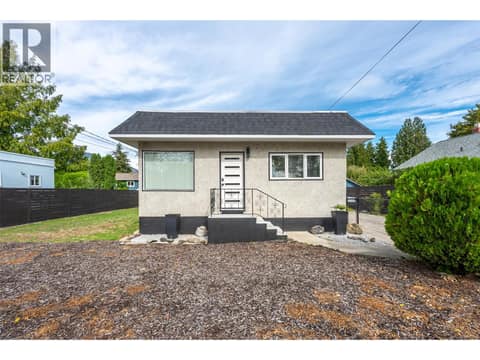 Front. at 637 Alexander Avenue, Main North, Penticton