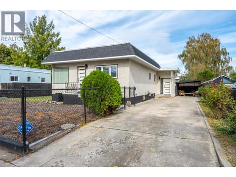 Front. at 637 Alexander Avenue, Main North, Penticton