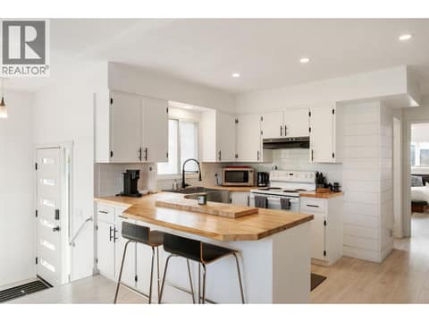 Kitchen. at 637 Alexander Avenue, Main North, Penticton
