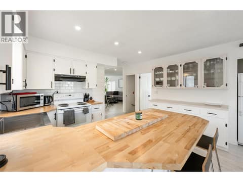 Kitchen. at 637 Alexander Avenue, Main North, Penticton