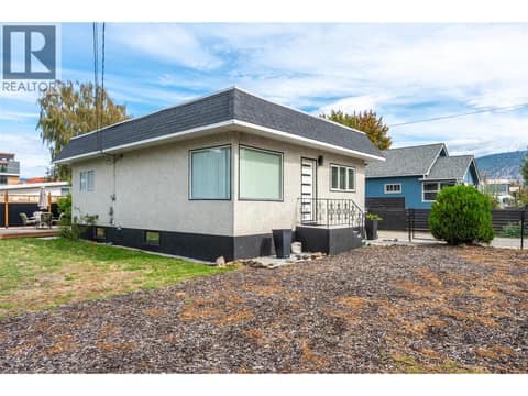 Yard. at 637 Alexander Avenue, Main North, Penticton