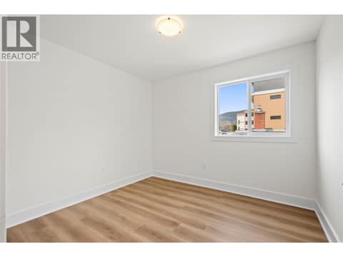Photo 19 of 578 Lakeshore Drive Unit# 203, Main North, Penticton