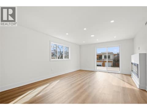 Photo 5 of 578 Lakeshore Drive Unit# 203, Main North, Penticton