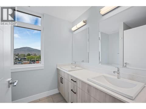 Photo 14 of 215 Royal Avenue Unit# 401, North Kamloops