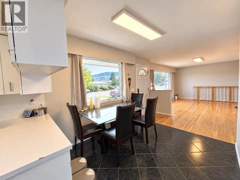 Photo 5 of 872 SELKIRK Avenue, Brocklehurst, Kamloops