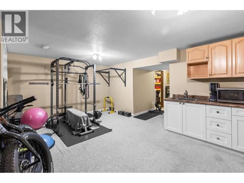 Photo 31 of 2125 Burtch Road Unit# 201, Springfield/Spall, Kelowna