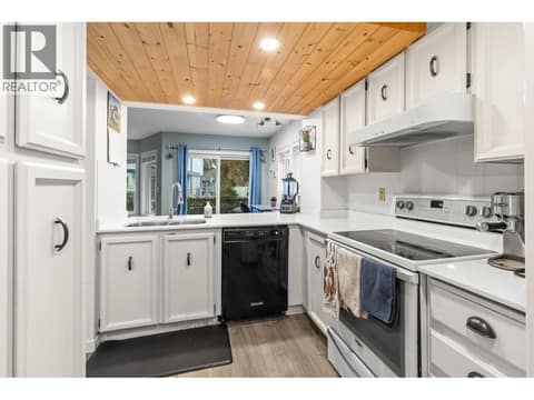 Photo 8 of 2125 Burtch Road Unit# 201, Springfield/Spall, Kelowna