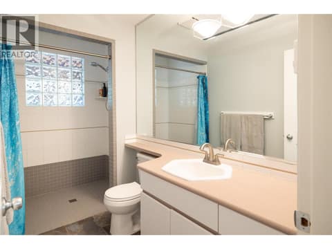 Photo 17 of 2475 Dunsmuir Road, South East Kelowna