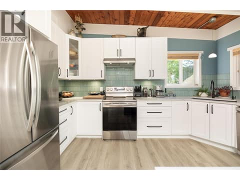 Photo 7 of 2475 Dunsmuir Road, South East Kelowna