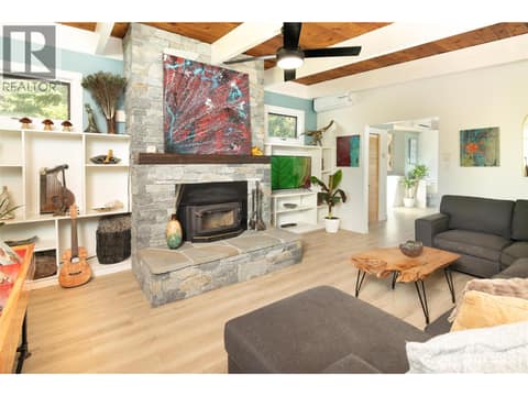 Photo 9 of 2475 Dunsmuir Road, South East Kelowna
