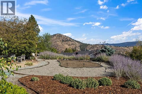 Backyard 0.3 acre large lot at 3219 Sagebrush Court, Shannon Lake, West Kelowna