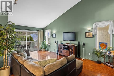 Family room/ living room at 3219 Sagebrush Court, Shannon Lake, West Kelowna