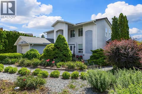 Front yard at 3219 Sagebrush Court, Shannon Lake, West Kelowna
