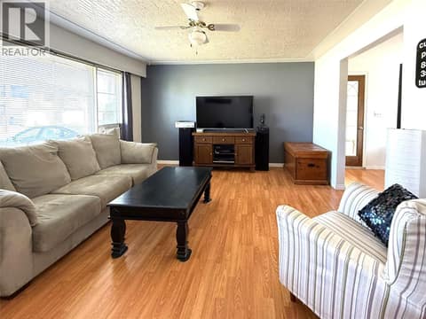 Photo 15 of 1359 HAMILTON Street, North Kamloops