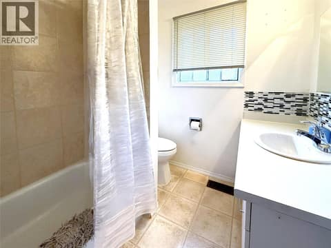Photo 16 of 1359 HAMILTON Street, North Kamloops