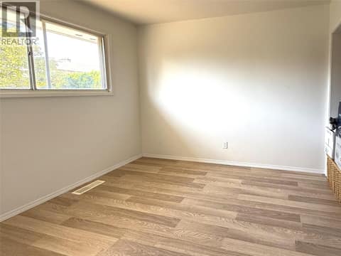 Photo 17 of 1359 HAMILTON Street, North Kamloops