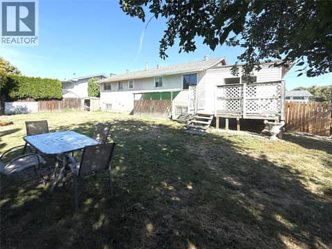 Photo 8 of 1359 HAMILTON Street, North Kamloops
