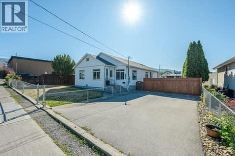 Photo 2 of 584 Edna Avenue, Main North, Penticton