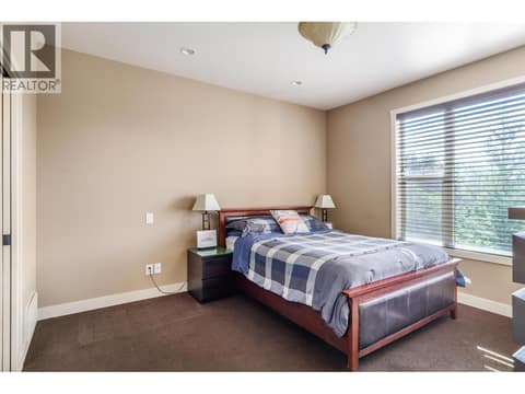 Photo 13 of 1377 Glenview Avenue, Glenmore, Kelowna