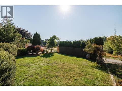 Photo 37 of 1377 Glenview Avenue, Glenmore, Kelowna