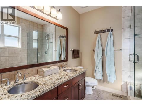 Ensuite at 1377 Glenview Avenue, Glenmore, Kelowna