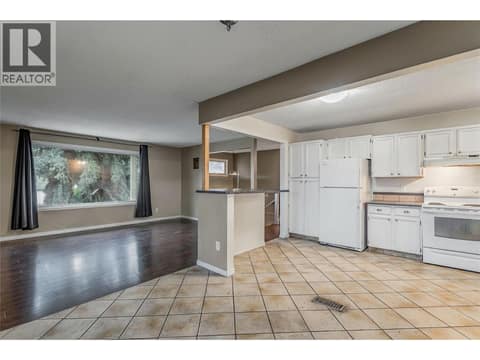 Photo 11 of 758 Josselyn Court, Rutland North, Kelowna