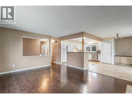 Photo 7 of 758 Josselyn Court, Rutland North, Kelowna
