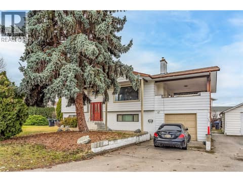 Welcome to 758 Josselyn Court! at 758 Josselyn Court, Rutland North, Kelowna