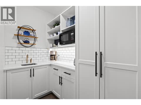 Photo 12 of 876 Boynton Place, Glenmore, Kelowna