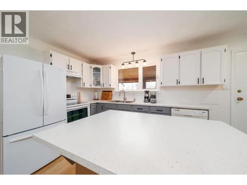 Photo 18 of 11011 Hallam Drive, Lake Country South West