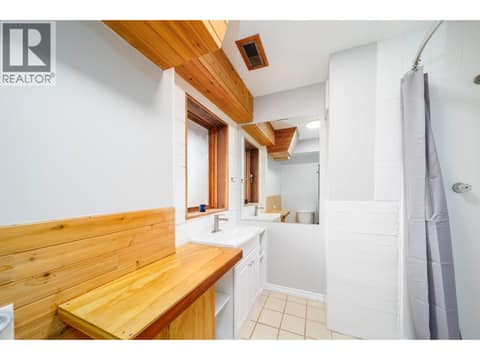 Photo 31 of 11011 Hallam Drive, Lake Country South West