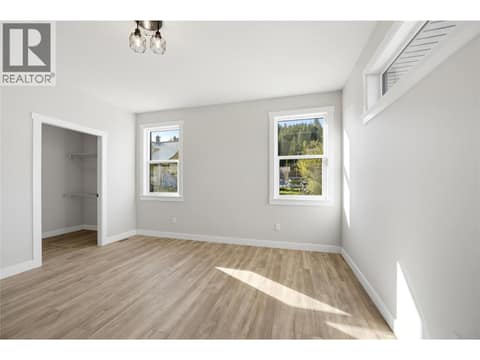 Photo 32 of 186 Salmon Arm Drive, Enderby / Grindrod