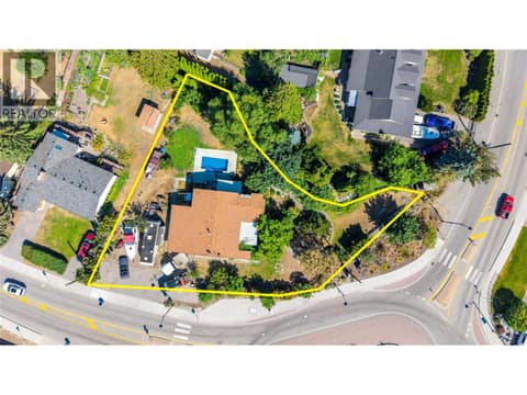 Photo 6 of 10108 Prairie Valley Road, Main Town, Summerland