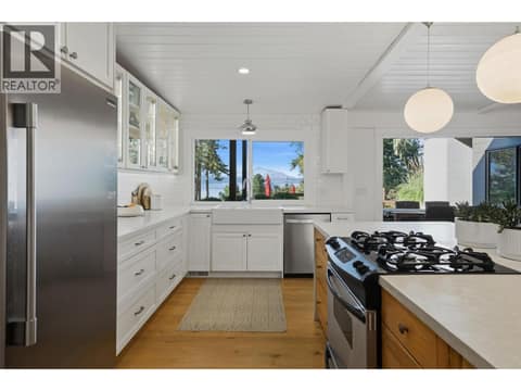 Photo 15 of 5147 Lakeshore Road, Upper Mission, Kelowna