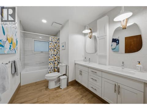 Full Bath 5 piece at 5147 Lakeshore Road, Upper Mission, Kelowna