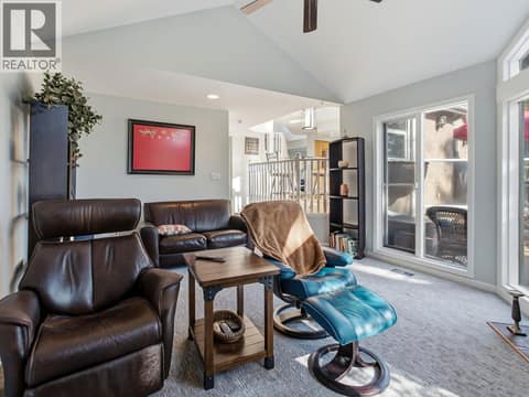 Photo 16 of 764 Cassiar Place, Dilworth Mountain, Kelowna