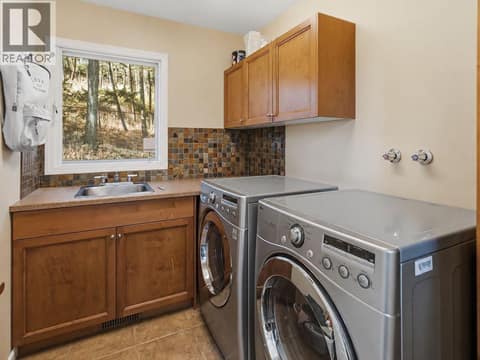 Photo 17 of 764 Cassiar Place, Dilworth Mountain, Kelowna