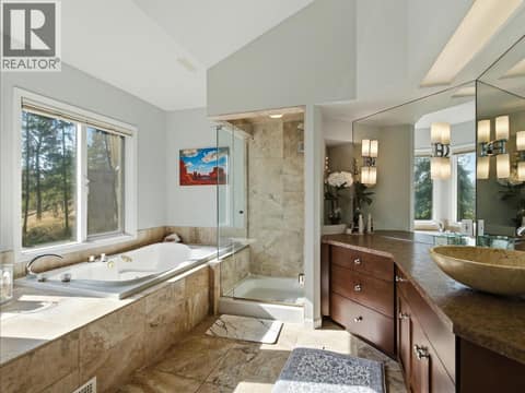Photo 23 of 764 Cassiar Place, Dilworth Mountain, Kelowna