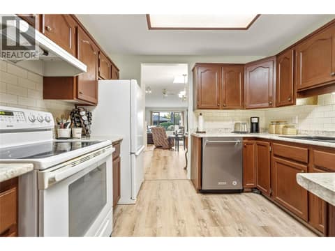 Photo 12 of 1400 14th Avenue Unit# 55, East Hill, Vernon