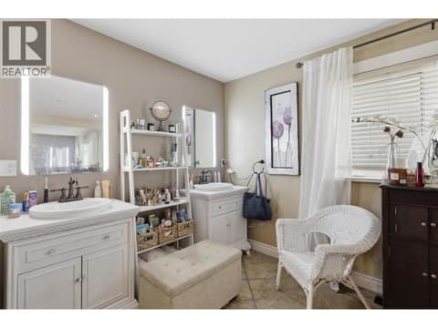Photo 19 of 450 Azure Place, Sahali, Kamloops