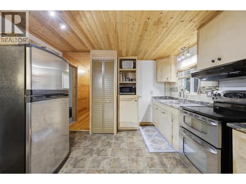 Photo 5 of 2401 ORD Road Unit# 105, Brocklehurst, Kamloops