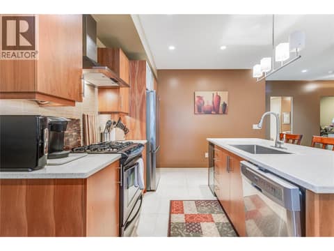 Photo 7 of 446 WEST Avenue Unit# 102, Kelowna South