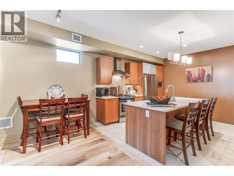 Photo 8 of 446 WEST Avenue Unit# 102, Kelowna South