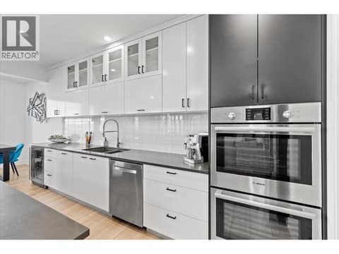 Photo 11 of 750 Kuipers Crescent, Upper Mission, Kelowna