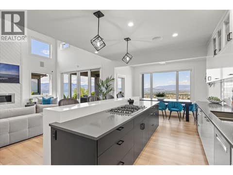 Photo 13 of 750 Kuipers Crescent, Upper Mission, Kelowna