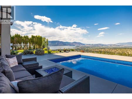 Photo 2 of 750 Kuipers Crescent, Upper Mission, Kelowna