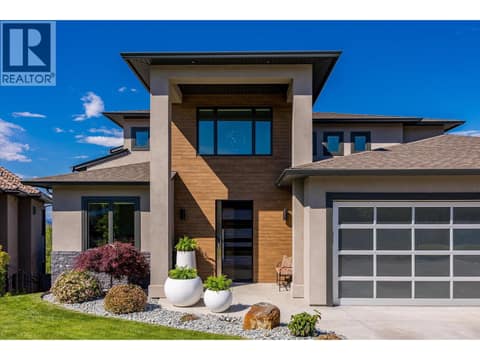 Photo 3 of 750 Kuipers Crescent, Upper Mission, Kelowna