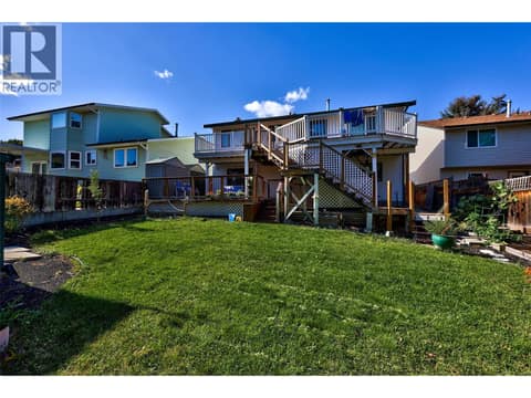 Photo 2 of 749 ROBSON Drive, Sahali, Kamloops